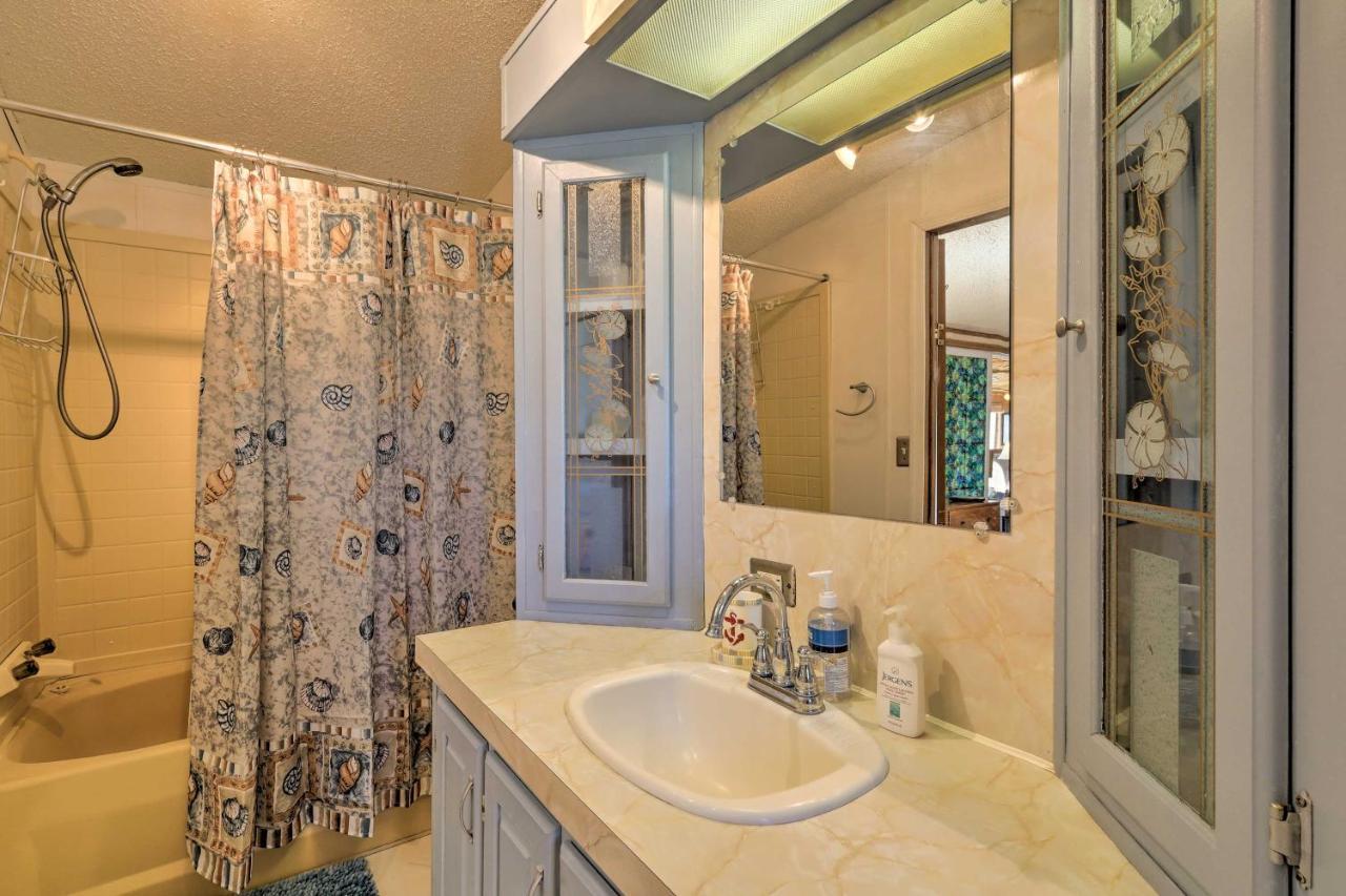 Quaint Chincoteague Island Hideaway With 2 Porches! Villa Ngoại thất bức ảnh