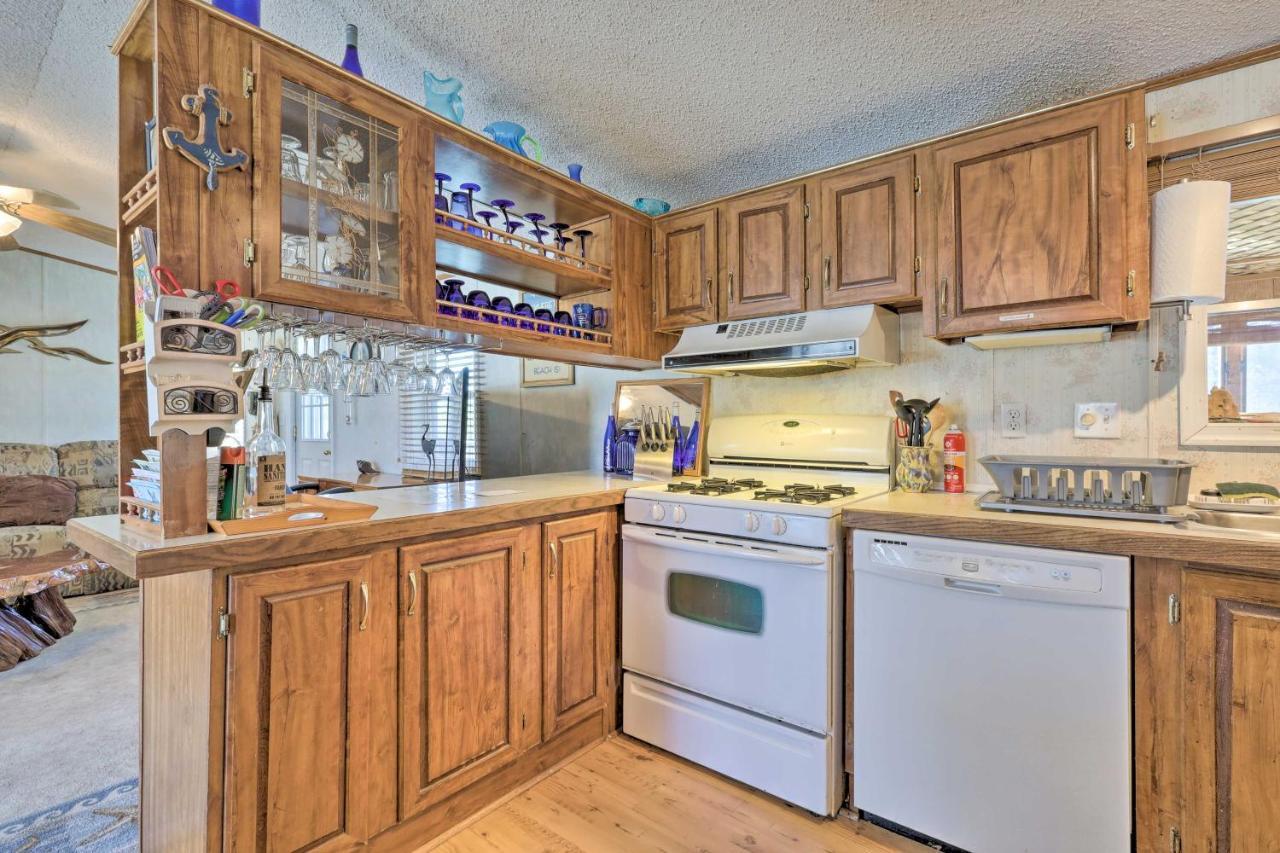 Quaint Chincoteague Island Hideaway With 2 Porches! Villa Ngoại thất bức ảnh